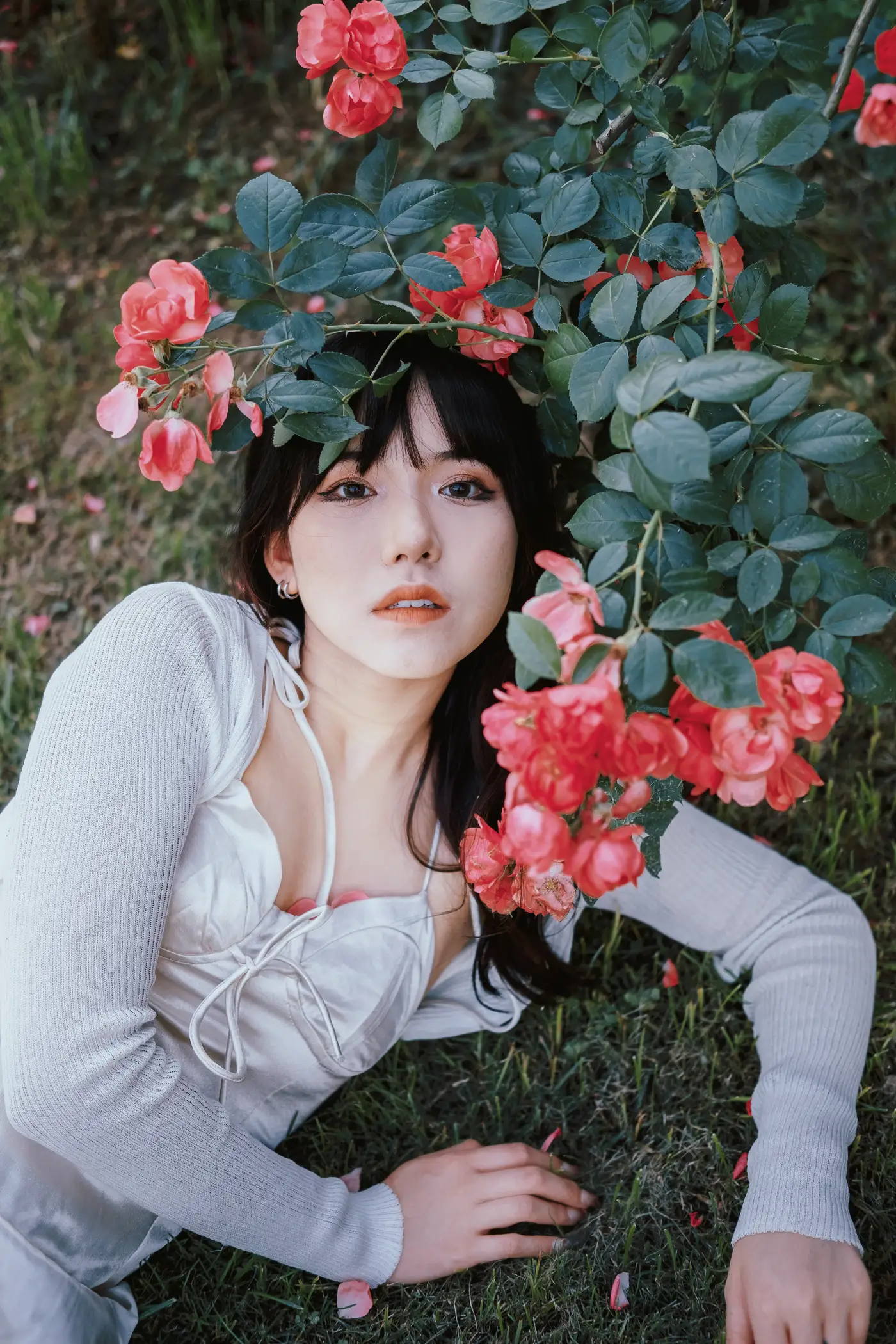 [YITUYU] 2022.06.10 Vol.1137 – Under the Roses #[25P]-17